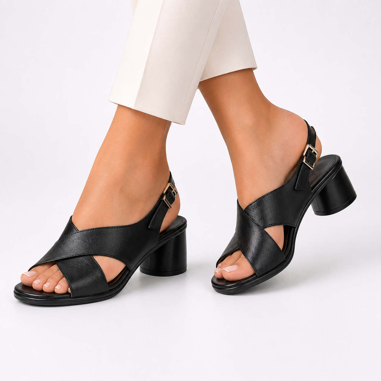 Black / 11