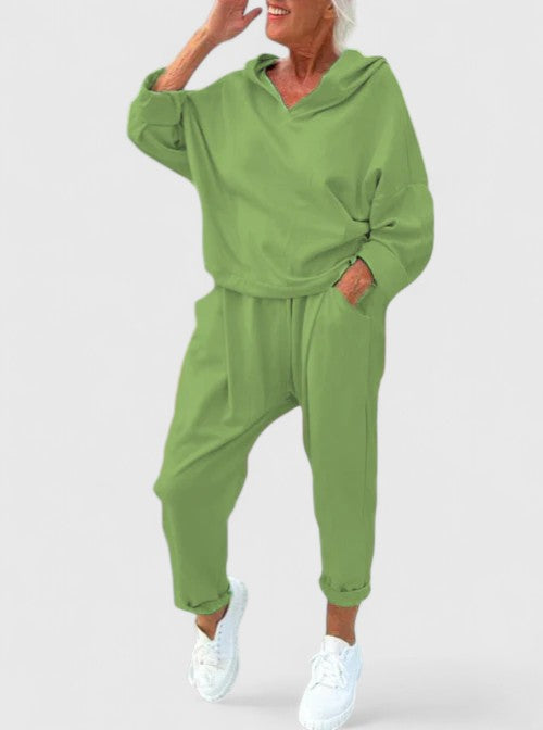 Green / M