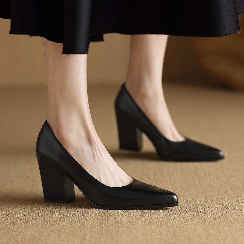 Black / 9