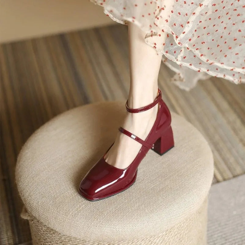 wine red / 9.5